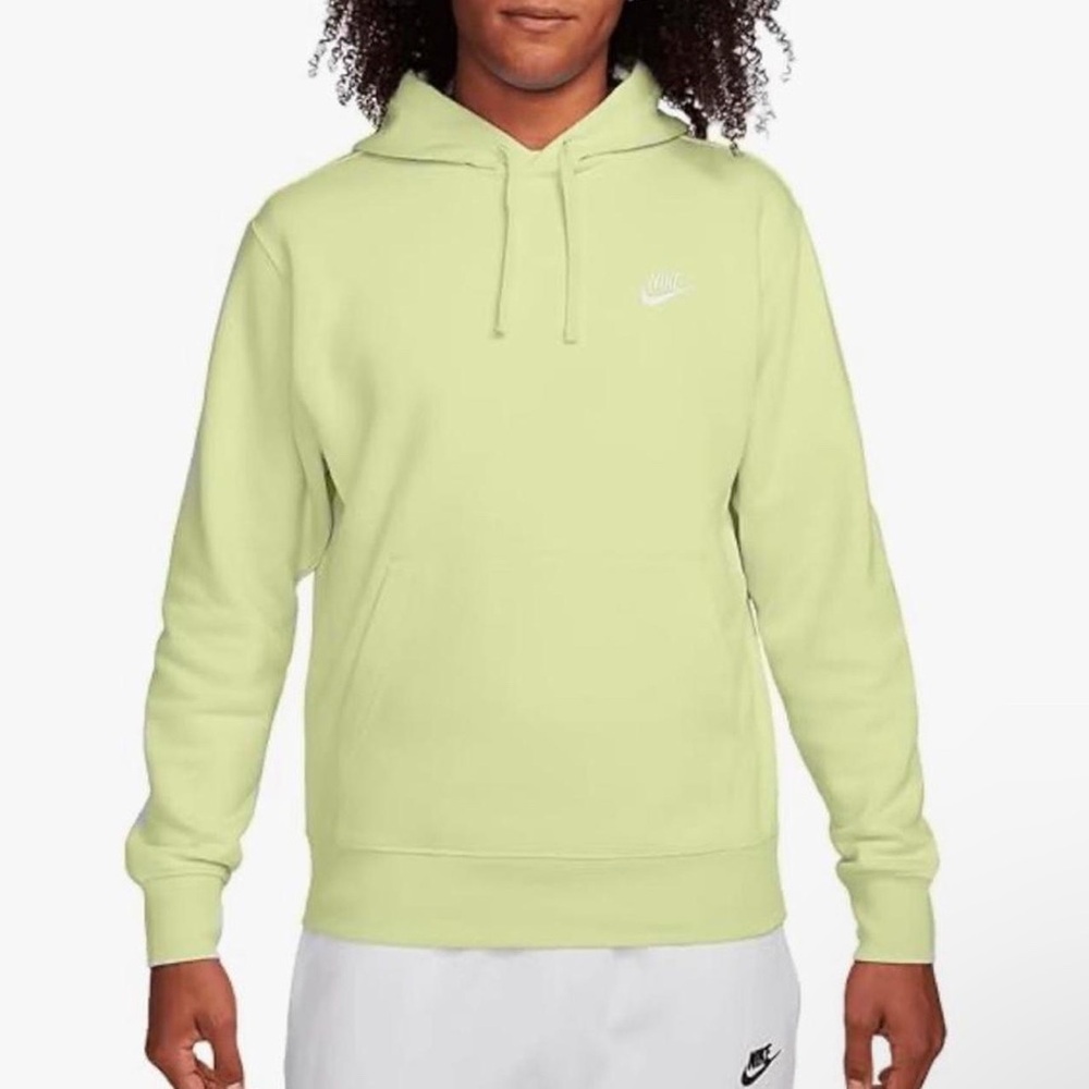 Nike Men's Green Hoodie